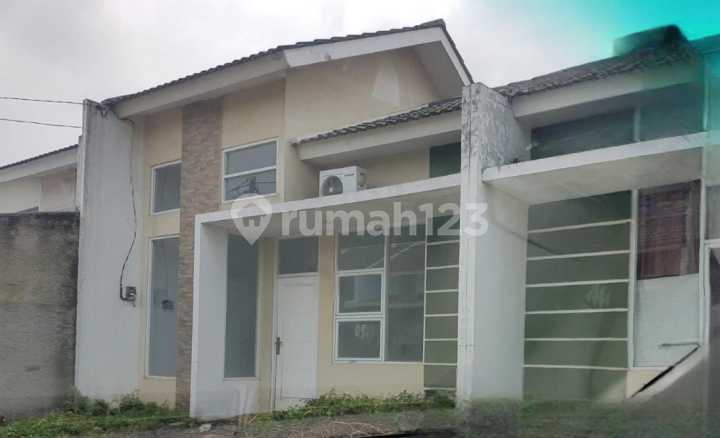 Dijual Cepat Rumah Citra Raya Cikupa  Cluster Graha Permata, Ade