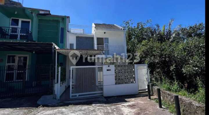 Ready-to-Occupy House in Mandalajati Suitable for a Happy Family