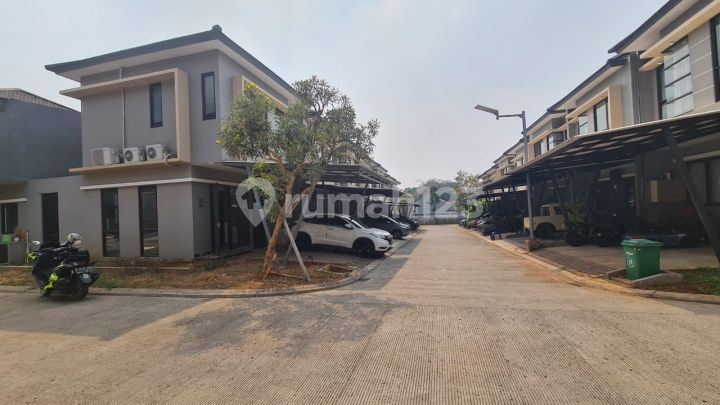 Dijual Rumah mewah dalam Perumahan EMERALD TERRACE 