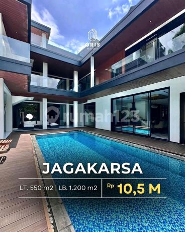 Jagakarsa Modern Tropical House Full Furnished Dalam Komplek