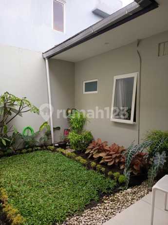 Semi-Furnished House for Sale in Batununggal Lestari, Bandung Semi-Furnished House for Sale in Batununggal Lestari, Bandung
