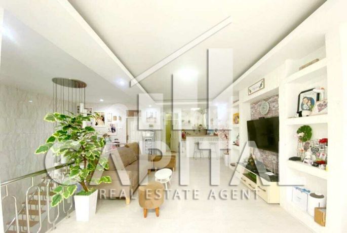 Beautiful Wing House in Kopo Indah Park, Bumi Asri Mekar Rahayu, Ready to Live In, Beautifully Maintained, Comfortable, Minimalist, Semi-Furnished.