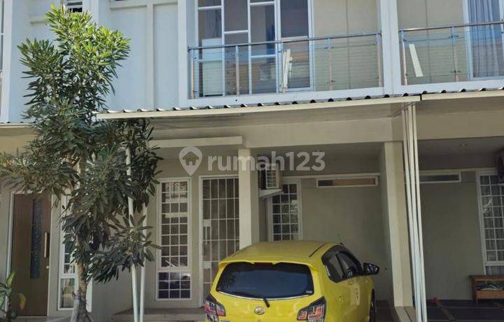 Dijual Rumah 2 Lt Full Furnish Di Royal Spring, Sakura Park, Makassar(cc)