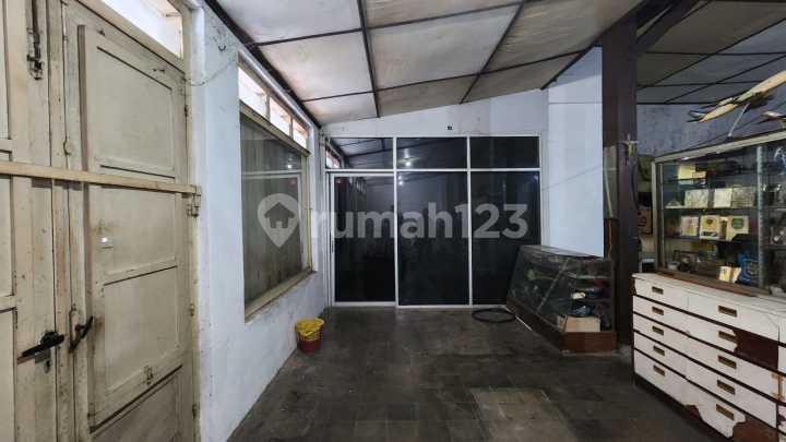 Rumah Dijual Hitung Tanah Saja Area Gubernuran Cidendo, Bandung Rumah Dijual Hitung Tanah Saja Area Gubernuran Cidendo, Bandung