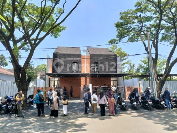 Rumah Ekslusive Hanya 2 Unit Modern Minimalis Arcamanik Kota Bandung