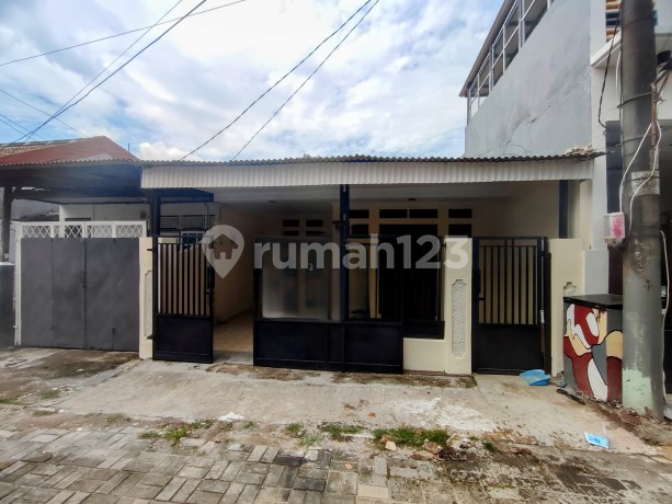 Rumah Siap Pakai (Baru Renovasi) Perumahan Puri Agung Permai Pasar Kemis - Tangerang - Byn
