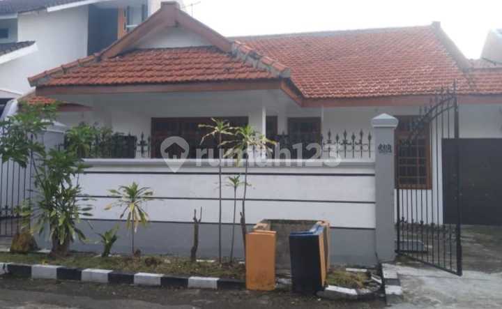 JUAL CEPAT MURAHHH  Rumah 1 lantai  Perum. Penjaringan Sari