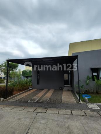 For Sale New House Renovated Lakefront in Acacia Cluster - Samanea Hill For Sale New House Renovated Lakefront in Acacia Cluster - Samanea Hill