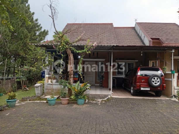 Dijual Rumah 2 Lantai Bondongan Residence dekat pusat kota Bogor Dijual Rumah 2 Lantai Bondongan Residence dekat pusat kota Bogor