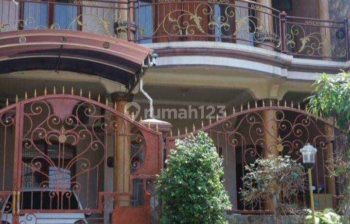 Rumah Taman Aloha, Wage, Sidoarjo Bagus