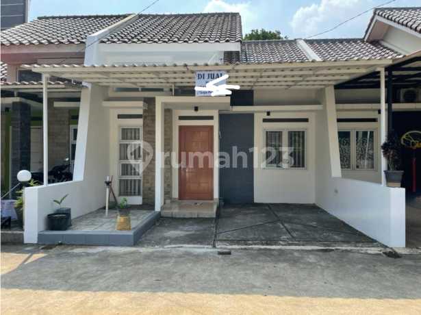 Rumah di Cinere Limo Depok, Dalam Perumahan Lokasi Strategis