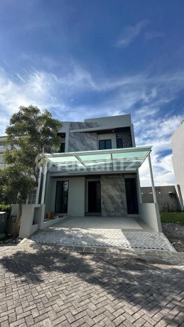 RUMAH BARU GRESS DAN SIAP HUNI DI DIAN ISTANA MOCA VERBANA SURABAYA RUMAH BARU GRESS DAN SIAP HUNI DI DIAN ISTANA MOCA VERBANA SURABAYA