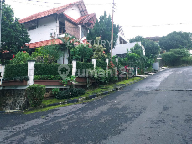 Villa Aster 2, Ramah Lingkungan Terhadap Anak, Asri, Tenang. Villa Aster 2, Ramah Lingkungan Terhadap Anak, Asri, Tenang.