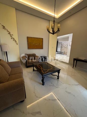 Cilandak Luxury House South Jakarta, Swimming Pool Available