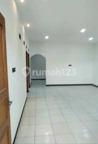 Dijual Rumah Hook Siap Huni di Taman Cibaduyut Indah 2