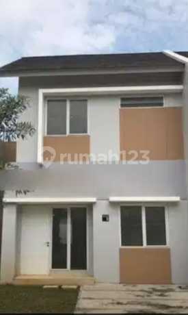 Rumah 2 Lantai Serpong Lagoon Setu Tangsel Butuh Minim Renovasi Rumah 2 Lantai Serpong Lagoon Setu Tangsel Butuh Minim Renovasi