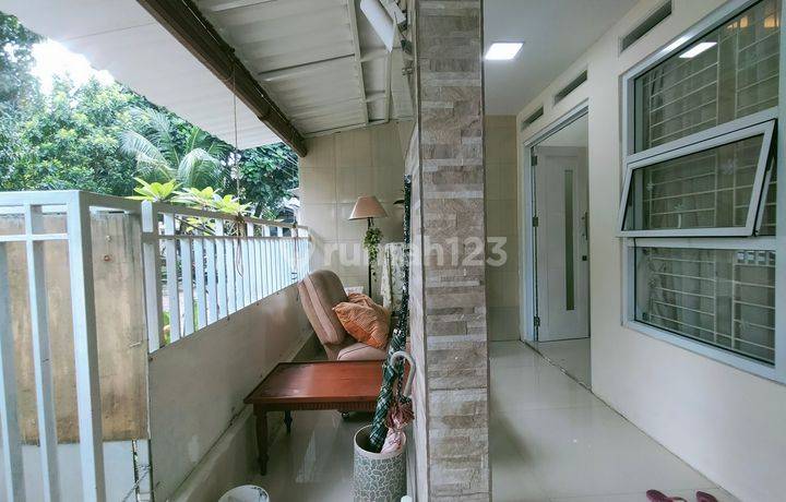 Rumah 1,5 Lantai Di Nusa Loka Bsd Bagus Depan Taman