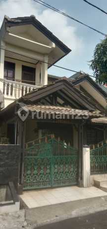 Fast Sale Pamulang Permai 2-Story House Good Negotiable Until Deal Fast Sale Pamulang Permai 2-Story House Good Negotiable Until Deal