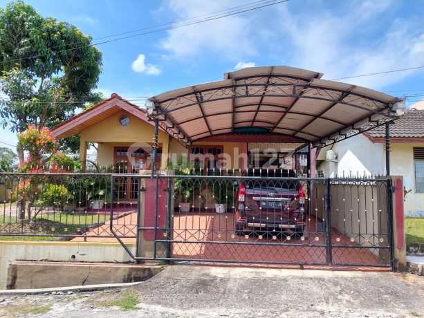 For Sale: Ready-to-Occupy House in Pandau Permai Housing Complex, Pekanbaru For Sale: Ready-to-Occupy House in Pandau Permai Housing Complex, Pekanbaru