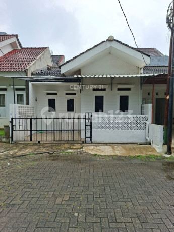 Strategic House Near Toll Road in Griya Bogor Raya Katulampa Bogor Strategic House Near Toll Road in Griya Bogor Raya Katulampa Bogor