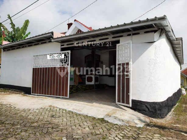 Rumah Siap Huni di Villa Bukit Cipendawa Estate Cipanas