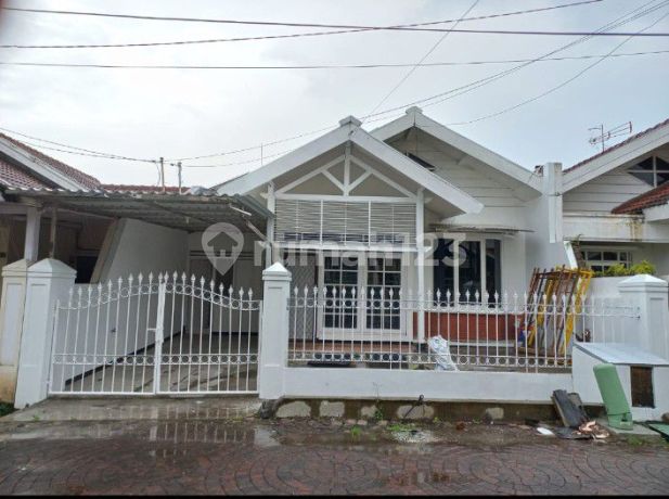 Rumah Jual Murah di Nirwarna Excekutif SHM dekat Park Sunrise