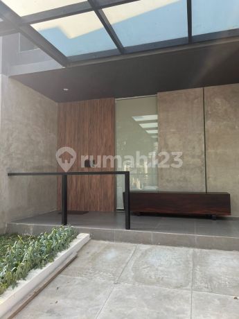 Rumah Jual Full Furnished Royal Park 1 Citraland Surabaya