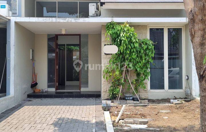 Rumah Jual Di North West Park Citraland Utara Surabaya 