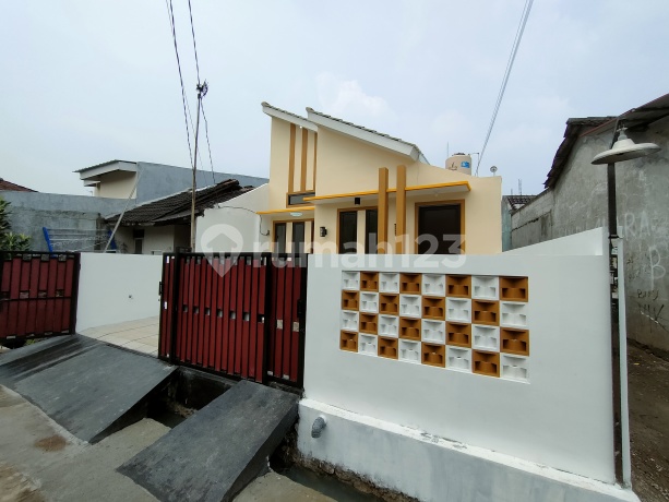 Rumah Dijual LT Hook di Perumahan Bekasi Timur Regency