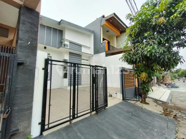 Rumah Murah Minimalis Mezzanine di Graha Harapan, Mustikajaya