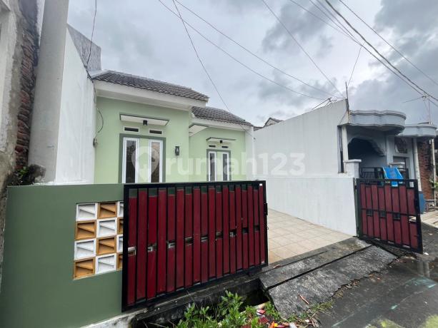 Jual Rumah LT 60 Deket Tol di Grand Residence City, Bekasi Jual Rumah LT 60 Deket Tol di Grand Residence City, Bekasi