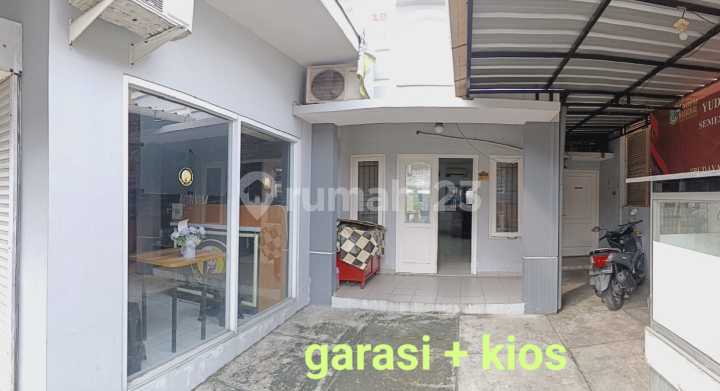 House Suitable for Business in Gria Jakarta Pamulang