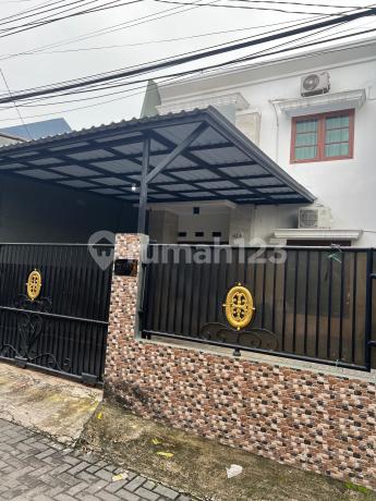 Rumah 2 Lantai Full Furnished di Perumahan Setia 2 Jatiwaringin Rumah 2 Lantai Full Furnished di Perumahan Setia 2 Jatiwaringin