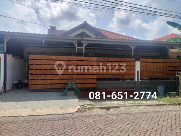 Darmo Satelit Utara House Surabaya