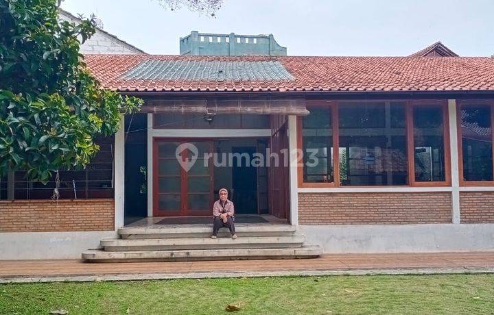 Rumah Nyaman Bagus Co Working di Jl Ciluar Asri Bogor Utara