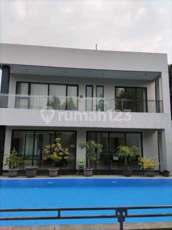 Luxury House for Sale in Imperial Golf Estate Sentul, Bogor Luxury House for Sale in Imperial Golf Estate Sentul, Bogor