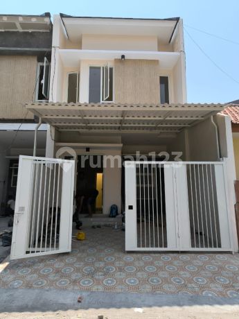 Rumah 2 Lantai Perum Rungkut Menanggal Harapan One Gate Suraba di Rungkut Menanggal Harapan Surabaya