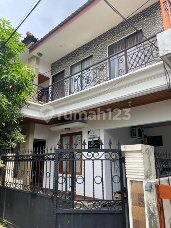Di Jual Rumah Hook 2 Lantai dalam Komplek di Rawamangun, Jakarta Timur Di Jual Rumah Hook 2 Lantai dalam Komplek di Rawamangun, Jakarta Timur