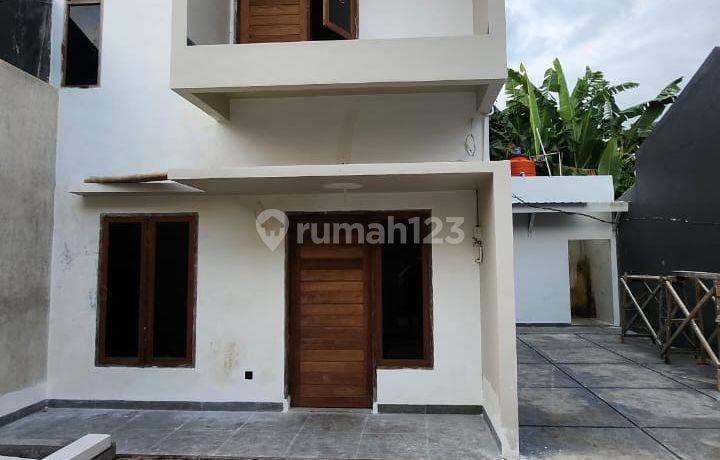 Dijual Rumah Cantik Siap Huni 2LT Perdos Unhas Antang Strategis 