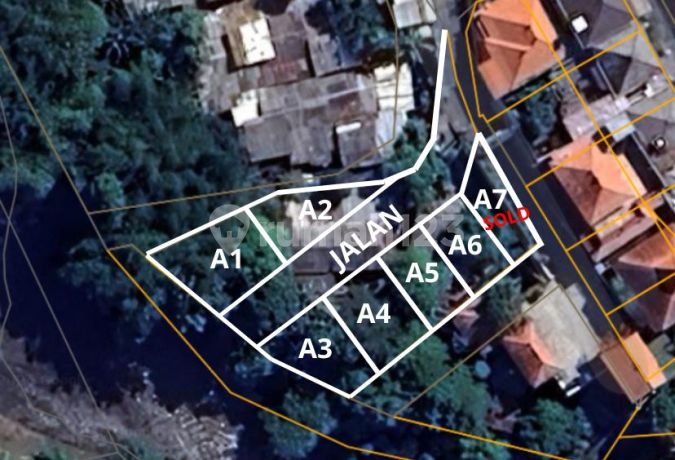 Land in the Elite Sekar Tunjung Housing Estate Ready for Villa Construction
