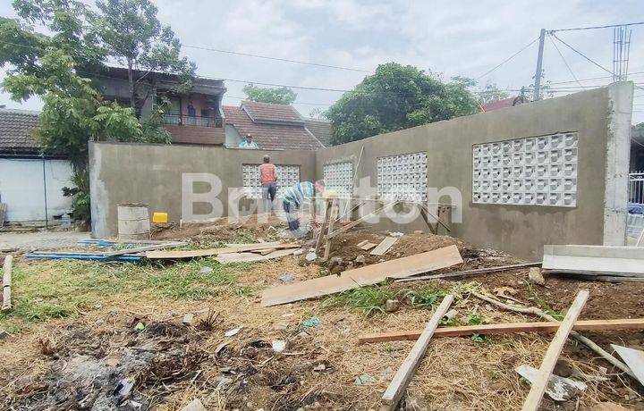 TANAH KAVLING SUDAH BERPAGAR AREA OMA VIEW DEKAT EXIT TOL SAWOJAJAR MALANG