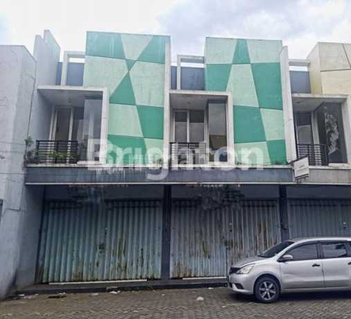 Ruko Kembar Nol Jalan Raya Mondoroko - Singosari Regency, Malang