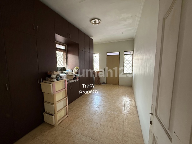 Ready-to-Occupy House in Graha Wahid