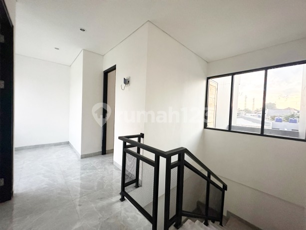 5 Jt Punya Rumah 10 Menit Toll LRT Jatibening Tidak Banjir Bata Merah