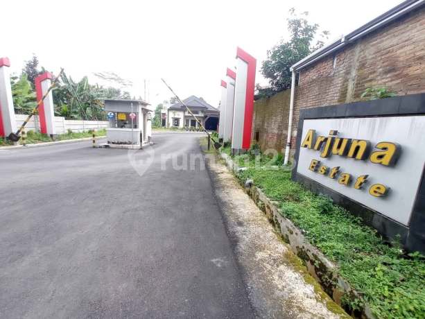 Rumah Mewah Type 45 Lokasi Strategis Sisa 1 Unit