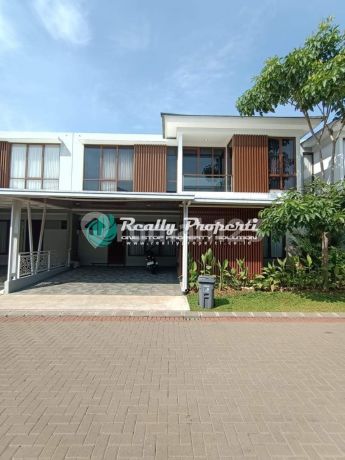 Semi-Furnished House in Premier Estate 2, Strategically Located Near Jatiwarna Toll Road Semi-Furnished House in Premier Estate 2, Strategically Located Near Jatiwarna Toll Road