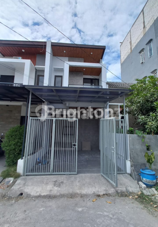 RUMAH ROYAL PAKA RESIDENCE