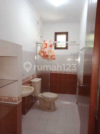 Di Jual Rumah Luas 313M Hook Dekat Tol di Cinere Di Jual Rumah Luas 313M Hook Dekat Tol di Cinere