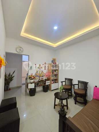 Two-Story House in Taman Cibaduyut Indah Two-Story House in Taman Cibaduyut Indah