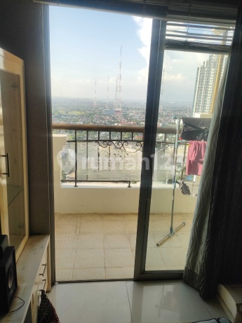 Affordable Waterplace Pakuwon Tower Apartment Favorite